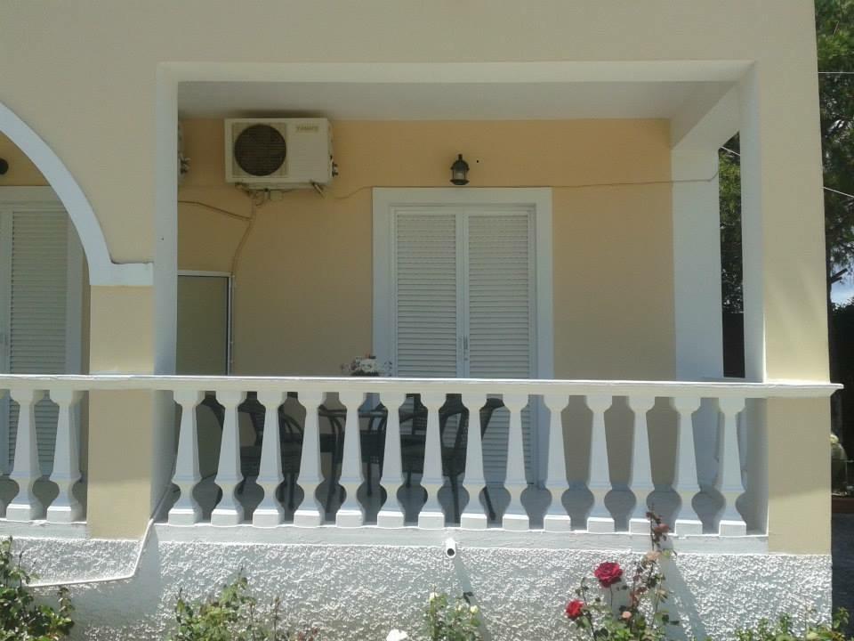 Rallou Rooms & Apartments Gaitani Exterior photo